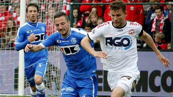 KAA Gent op kop na 0-1 zege op KV Kortrijk