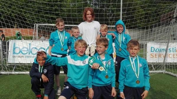 U9 botsen op tornooiwinnaar in halve finale Brussel European Football Cup