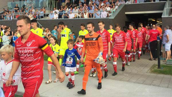 KAA Gent wint eerste oefenpot tegen JV De Pinte