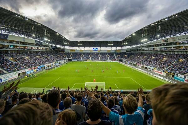 Handtassen en rugzakken in de Ghelamco Arena