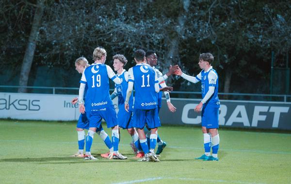 Jong KAA Gent wint van Dessel