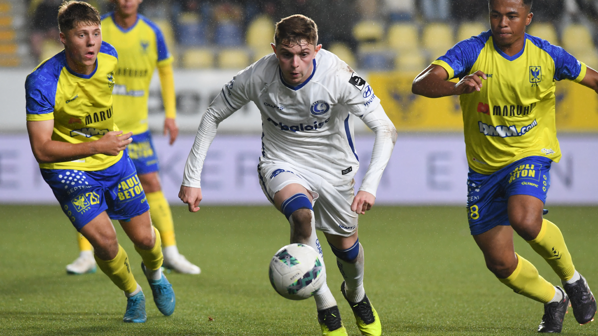 Gent en STVV delen de punten